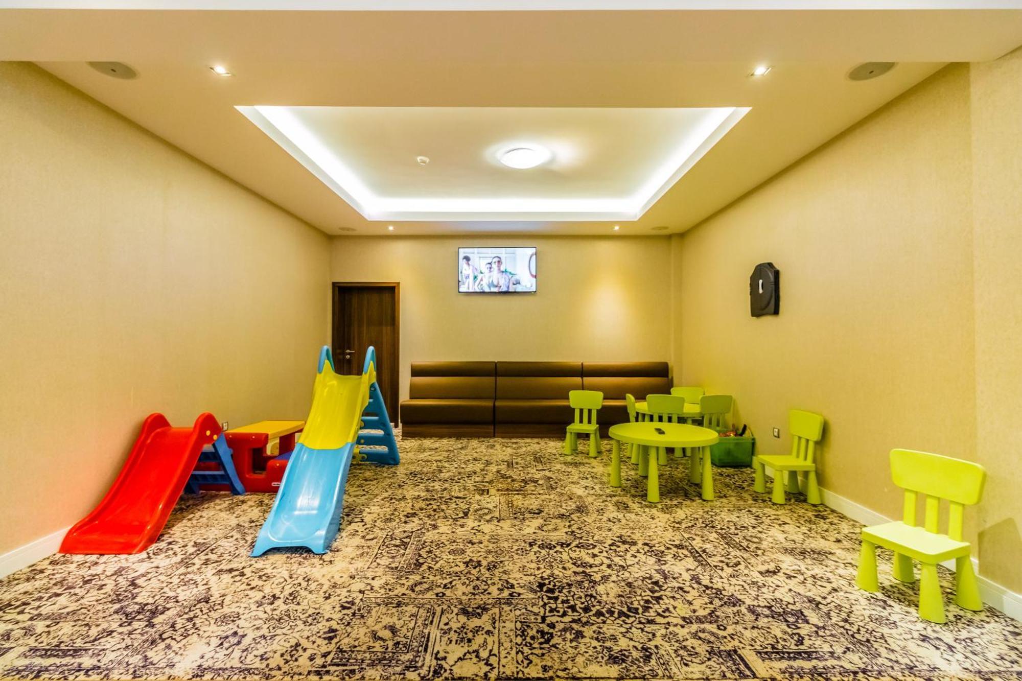 Radsor Hotel Râşnov Exterior photo